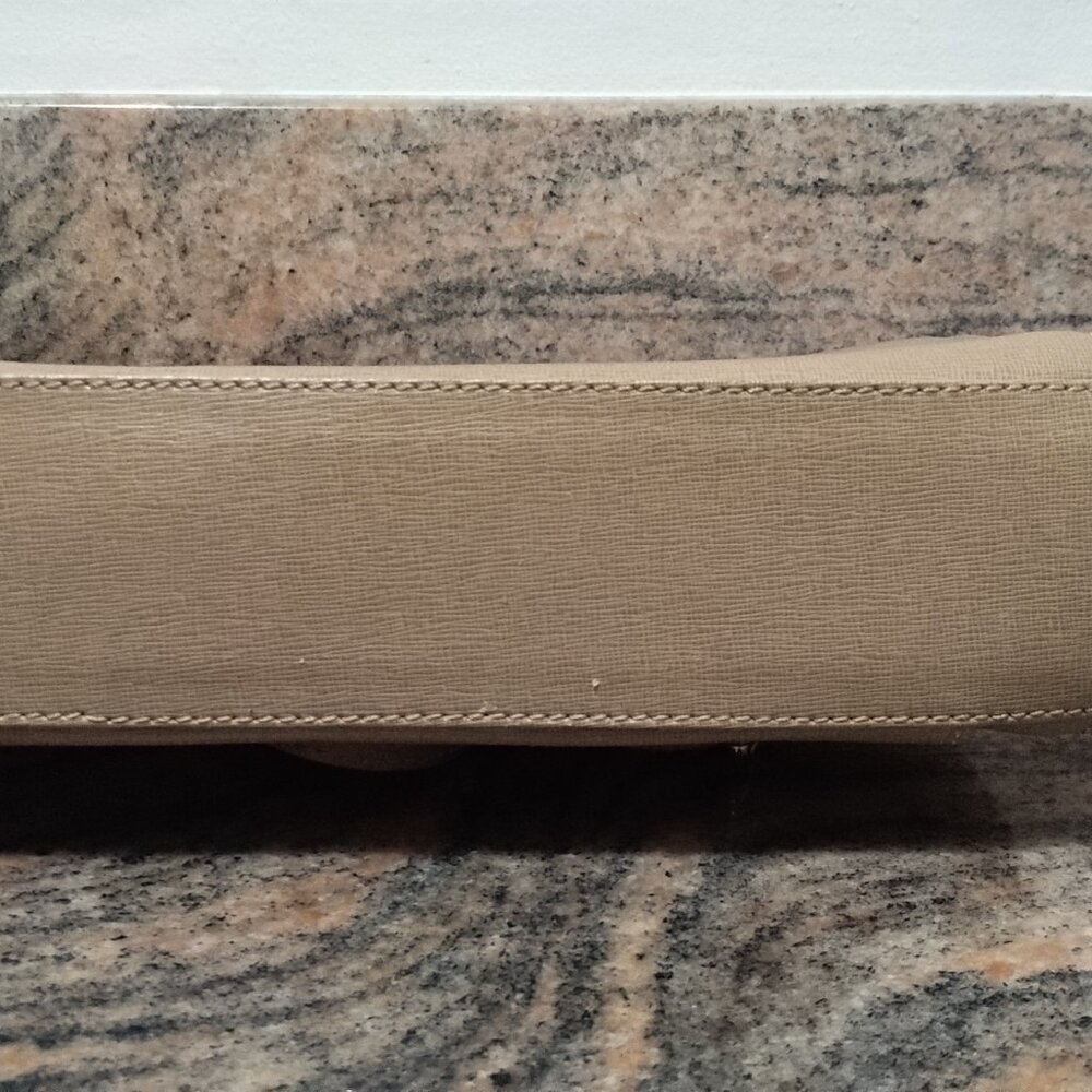 Heyraud Tan Purse - Picture 4 of 6